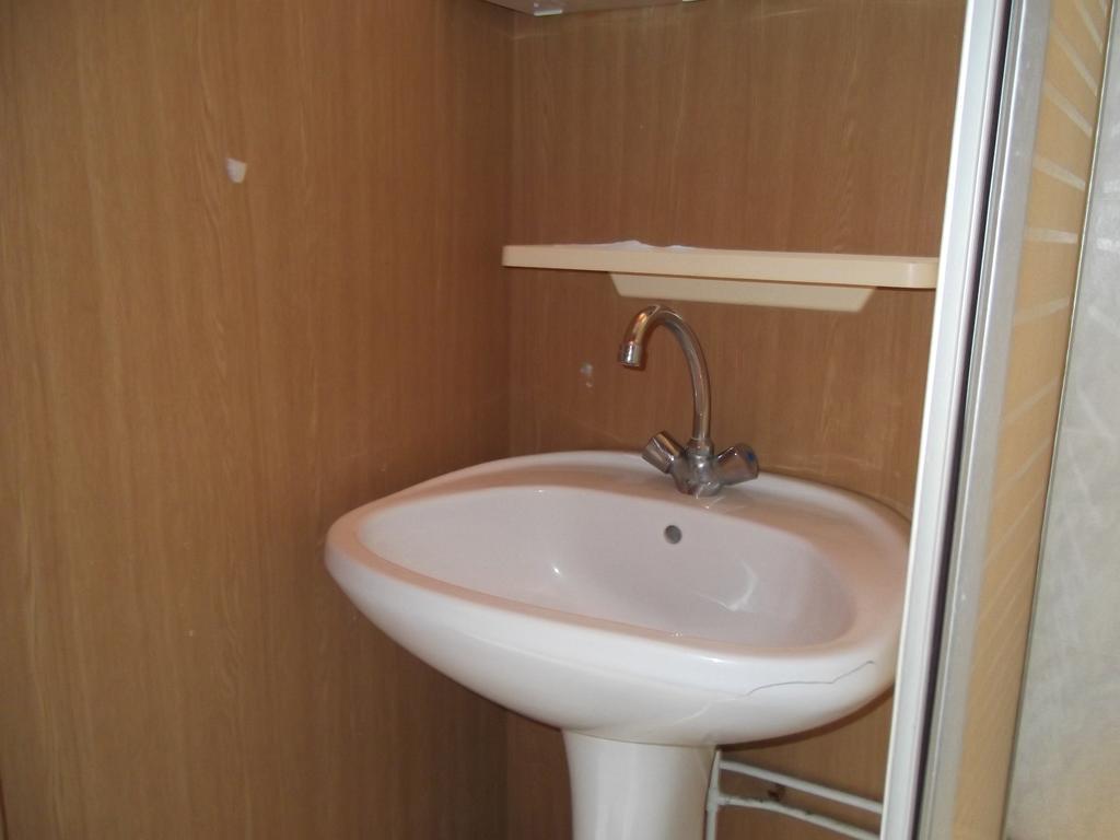 Dworek W Zieleni Βαρσοβία Εξωτερικό φωτογραφία